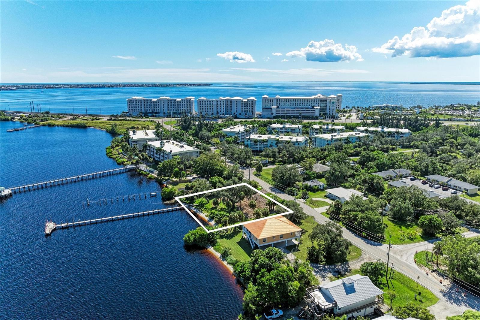 5060 MELBOURNE ST, PUNTA GORDA, FL, 33980