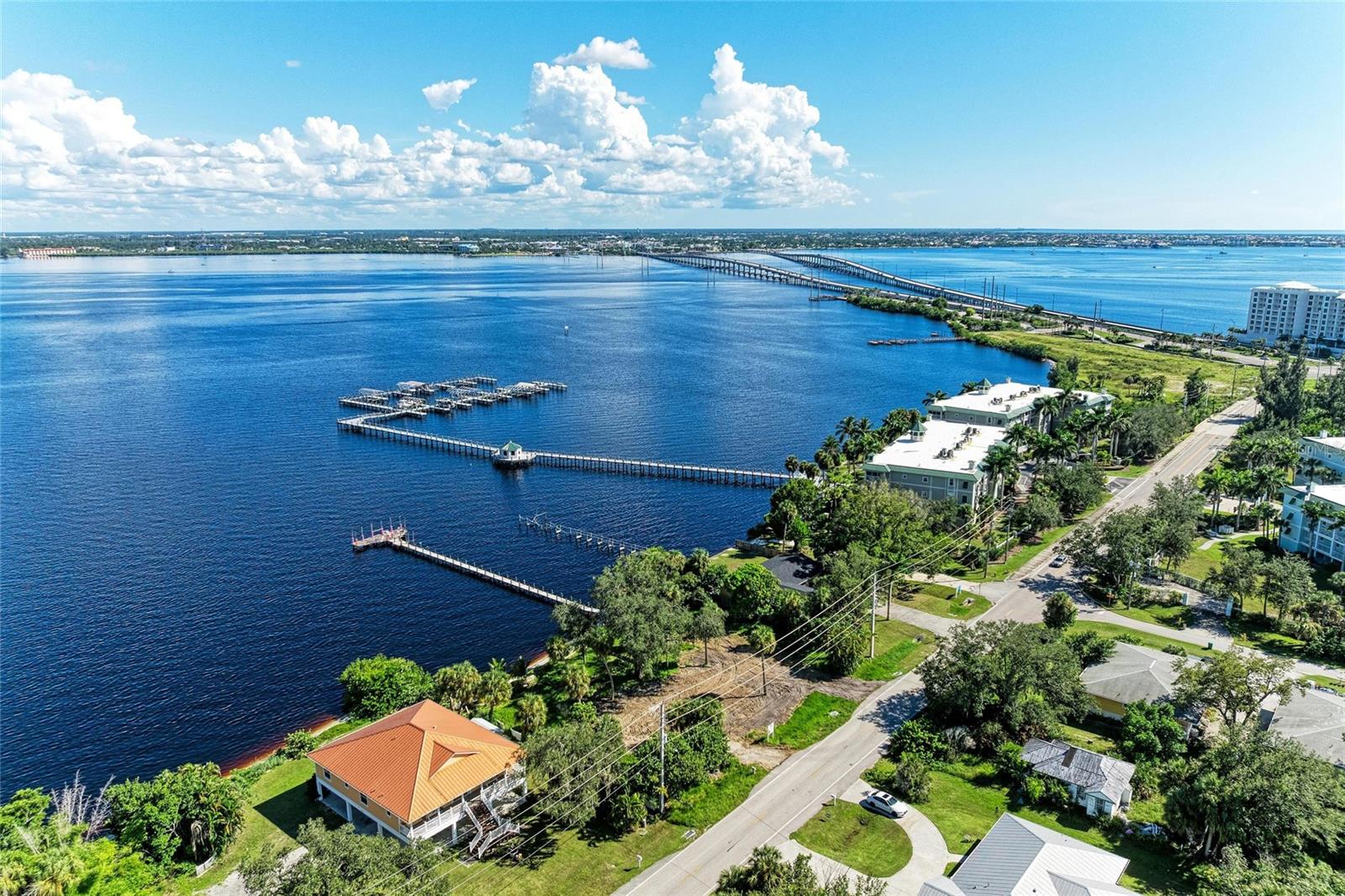 5060 MELBOURNE ST, PUNTA GORDA, FL, 33980