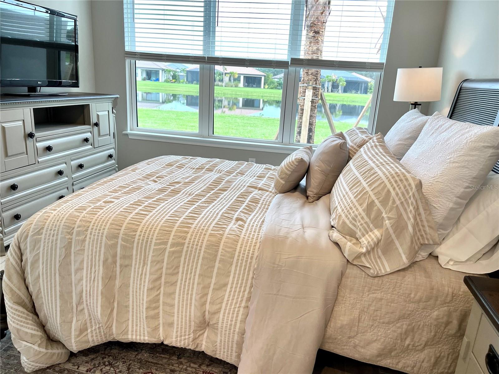 10433 MORNING MIST LN, SARASOTA, FL, 34241