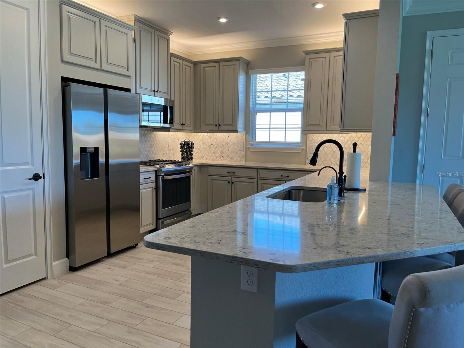 10433 MORNING MIST LN, SARASOTA, FL, 34241