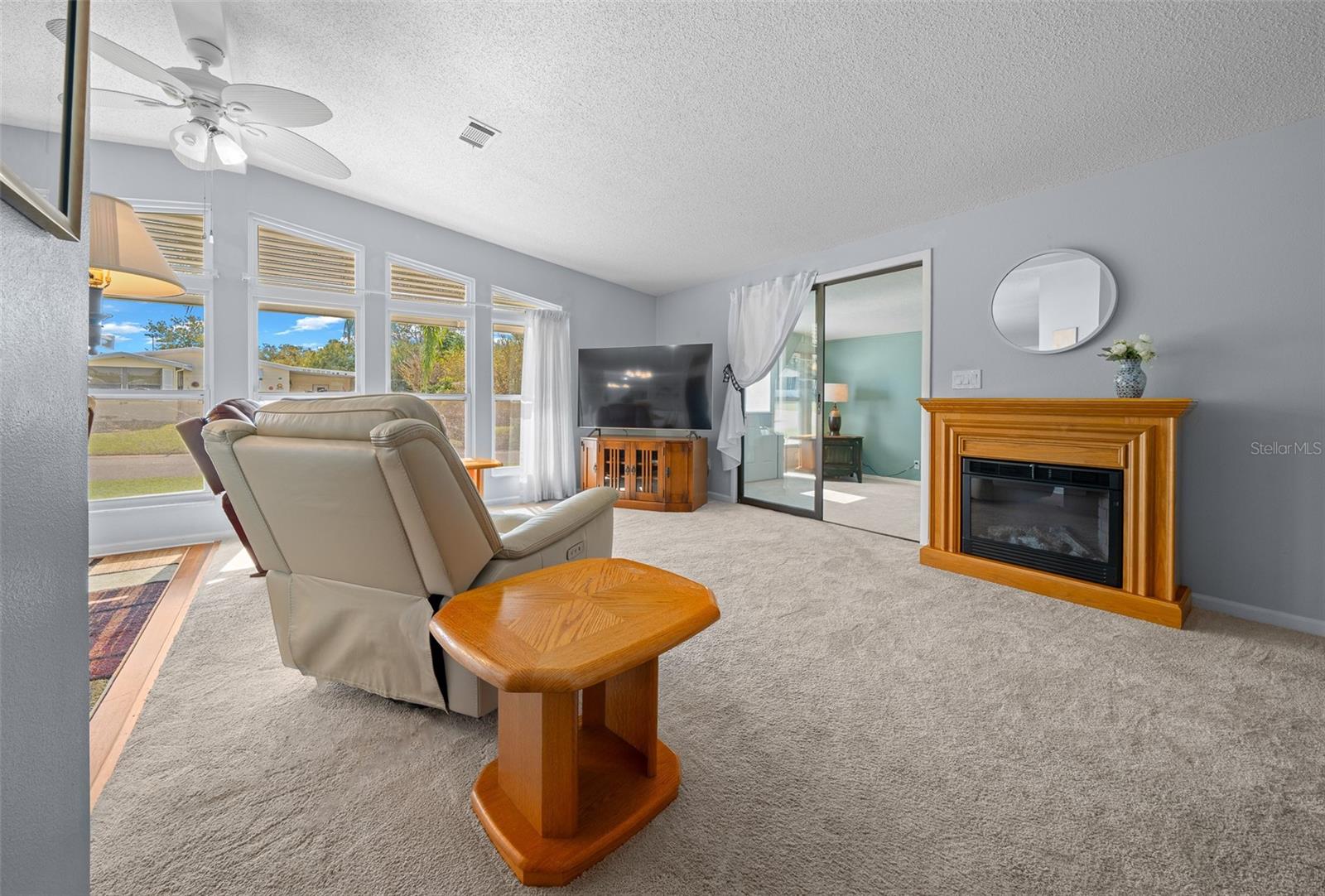 1704 PEBBLE BEACH LN, LADY LAKE, FL, 32159