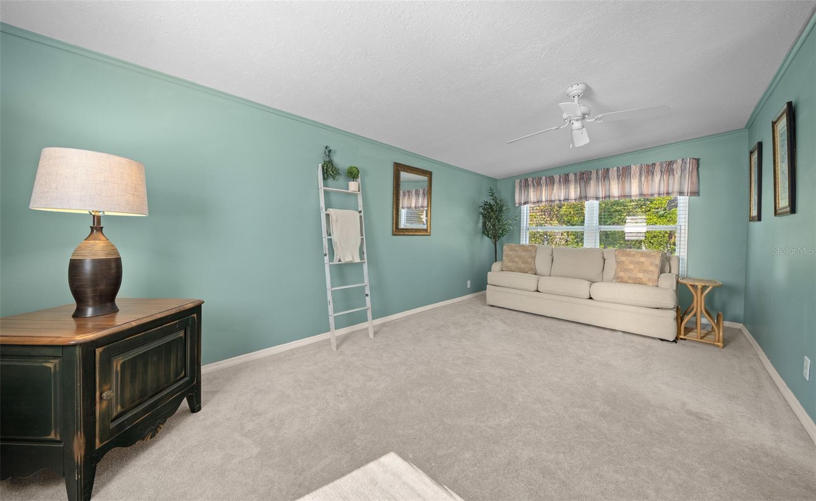 1704 PEBBLE BEACH LN, LADY LAKE, FL, 32159