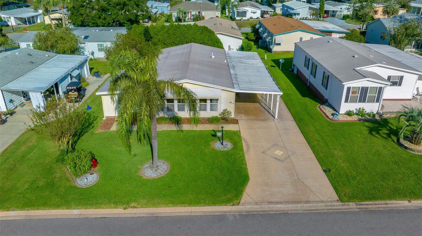 1704 PEBBLE BEACH LN, LADY LAKE, FL, 32159