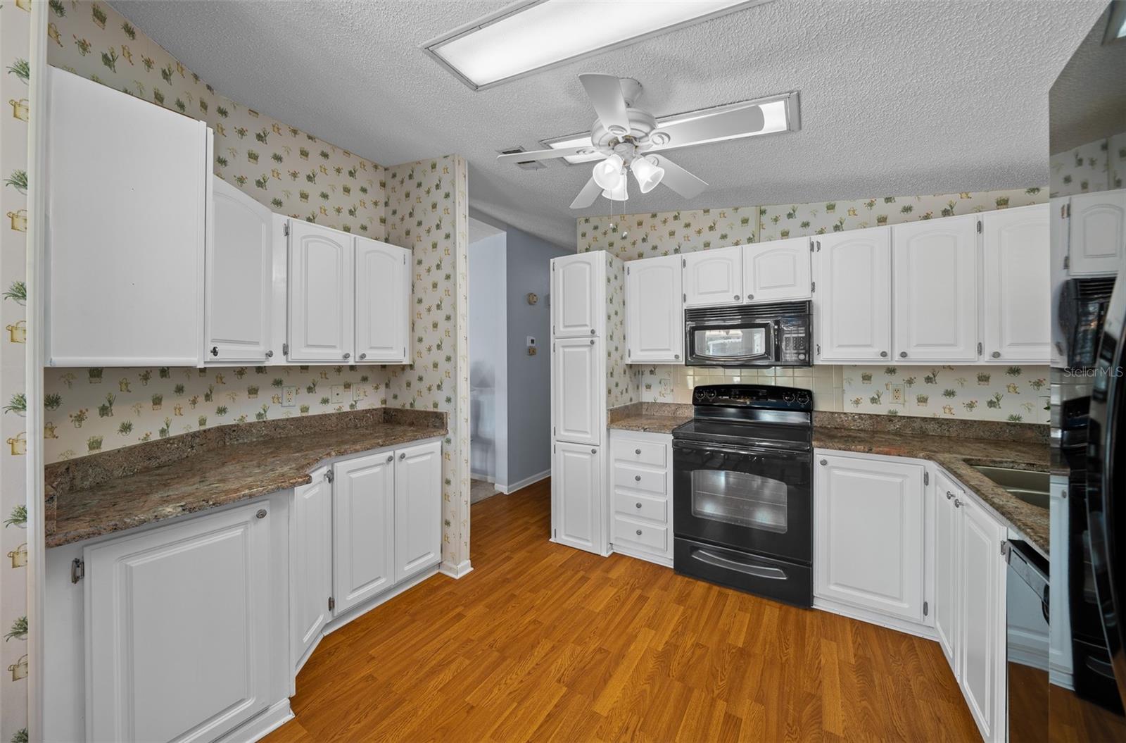 1704 PEBBLE BEACH LN, LADY LAKE, FL, 32159