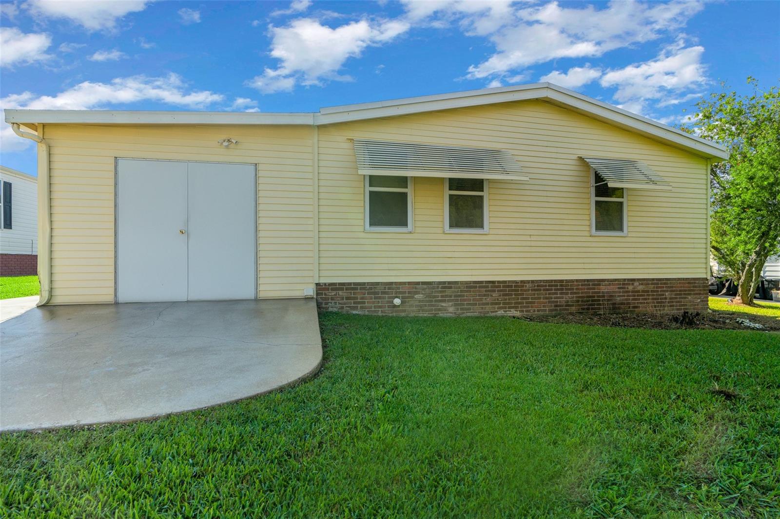1704 PEBBLE BEACH LN, LADY LAKE, FL, 32159