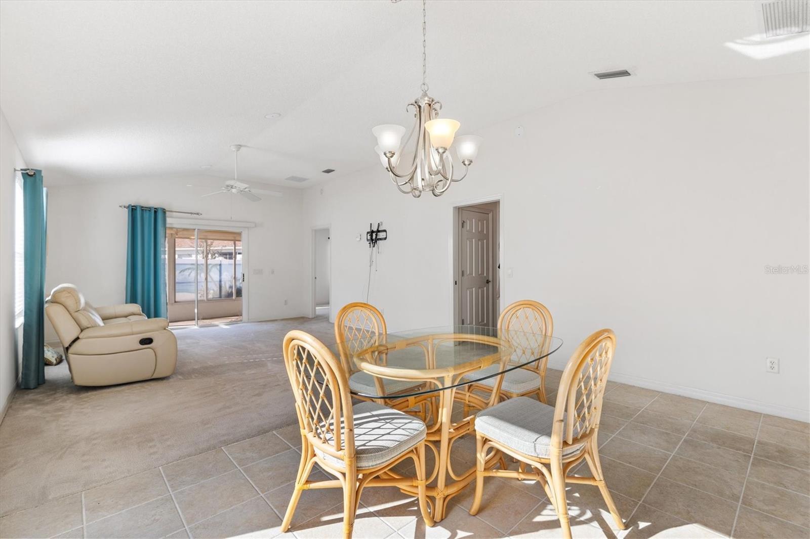 2476 KENMORE LN, THE VILLAGES, FL, 32162