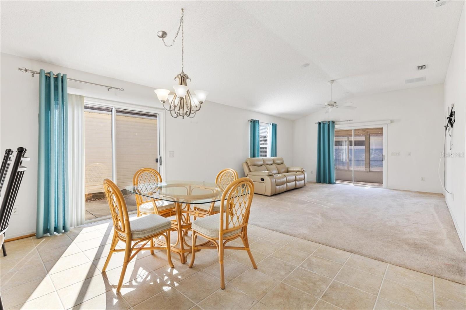 2476 KENMORE LN, THE VILLAGES, FL, 32162