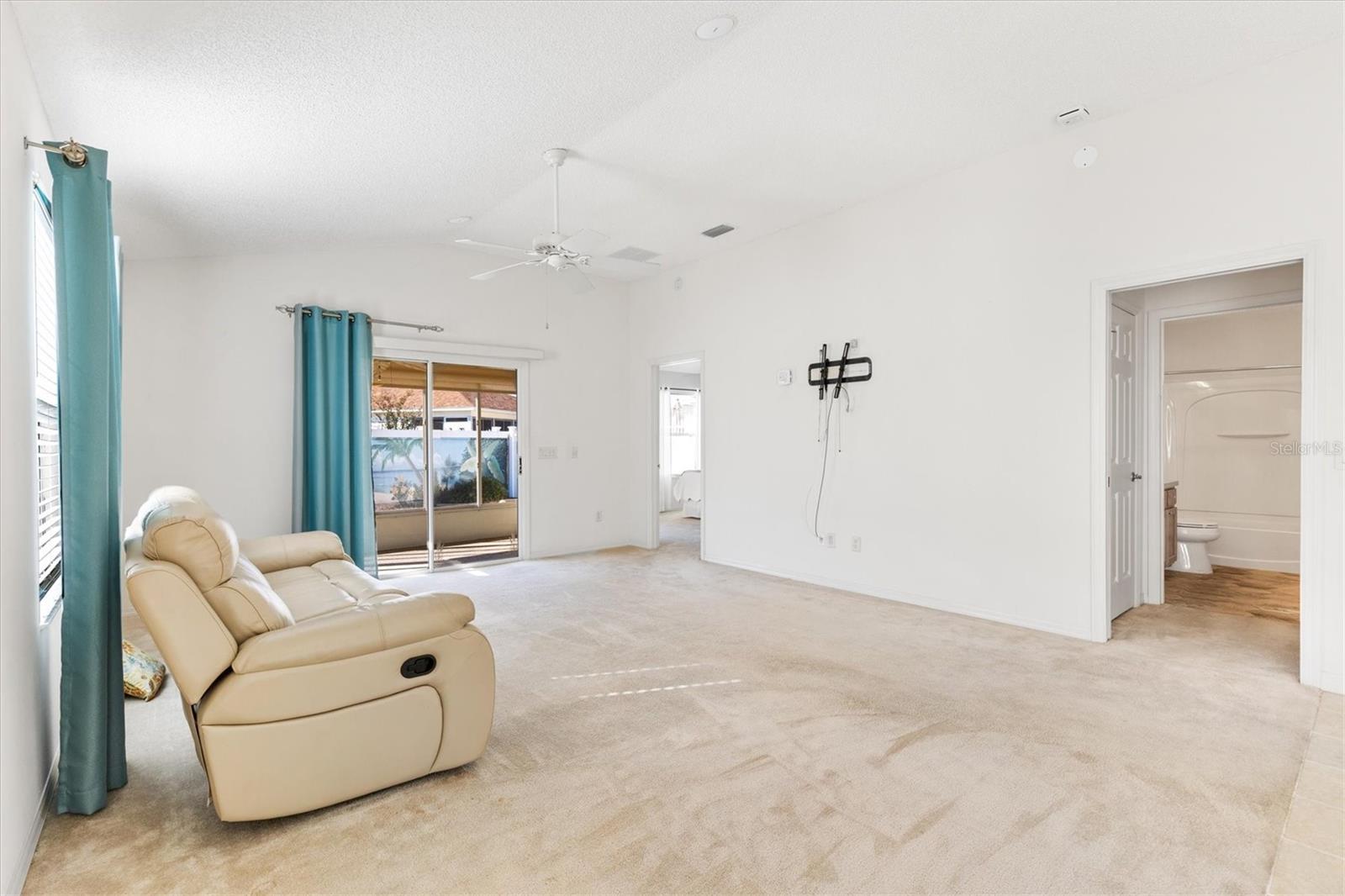 2476 KENMORE LN, THE VILLAGES, FL, 32162