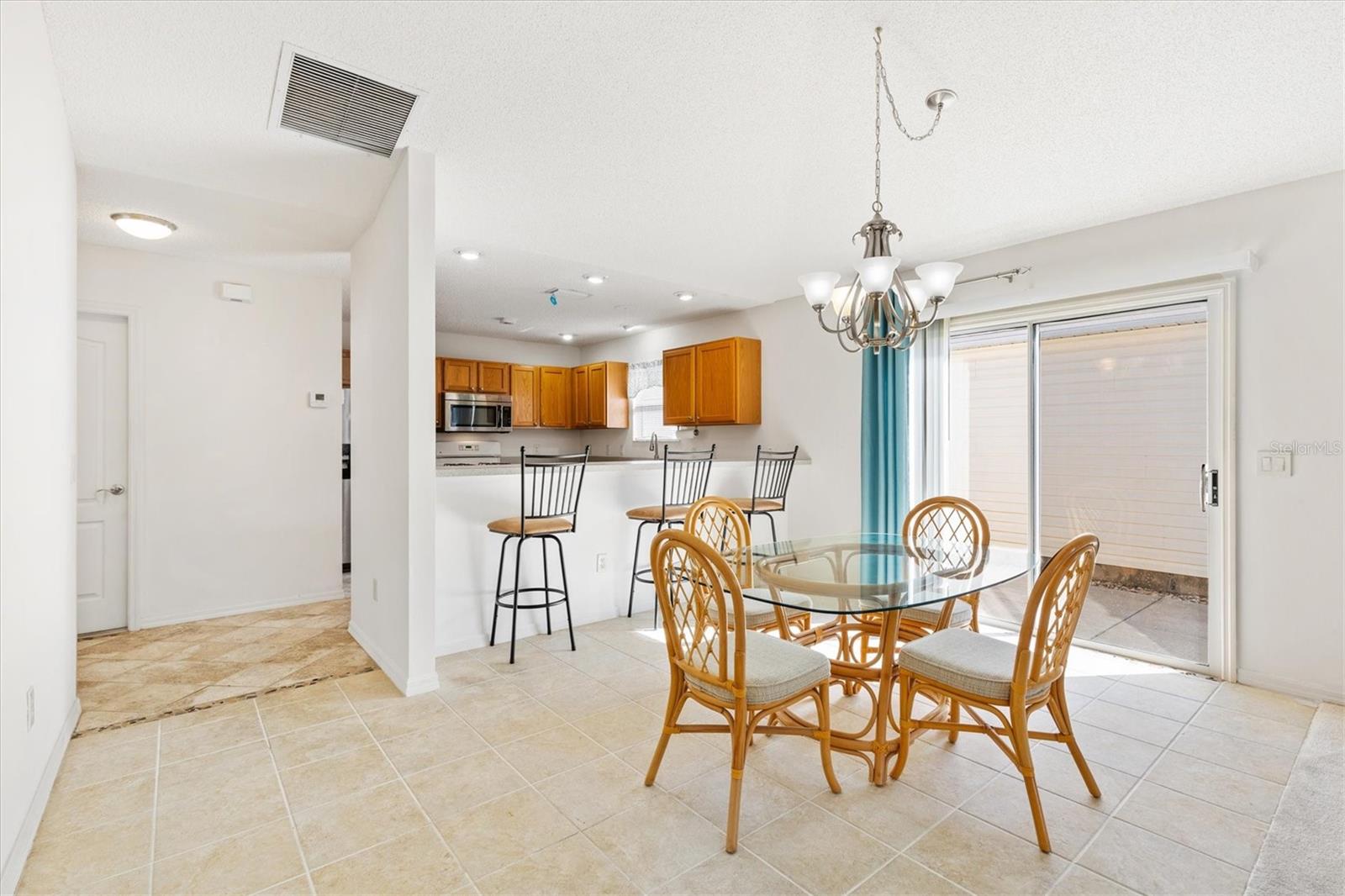 2476 KENMORE LN, THE VILLAGES, FL, 32162