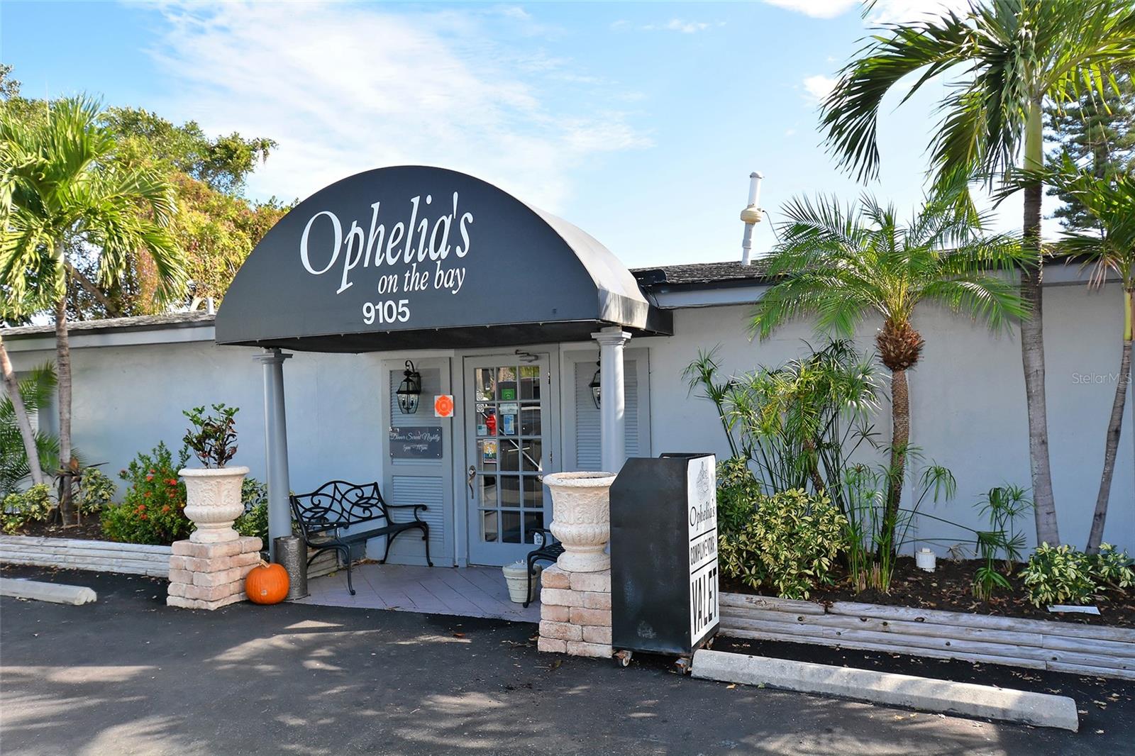 9393 MIDNIGHT PASS RD #503, SARASOTA, FL, 34242