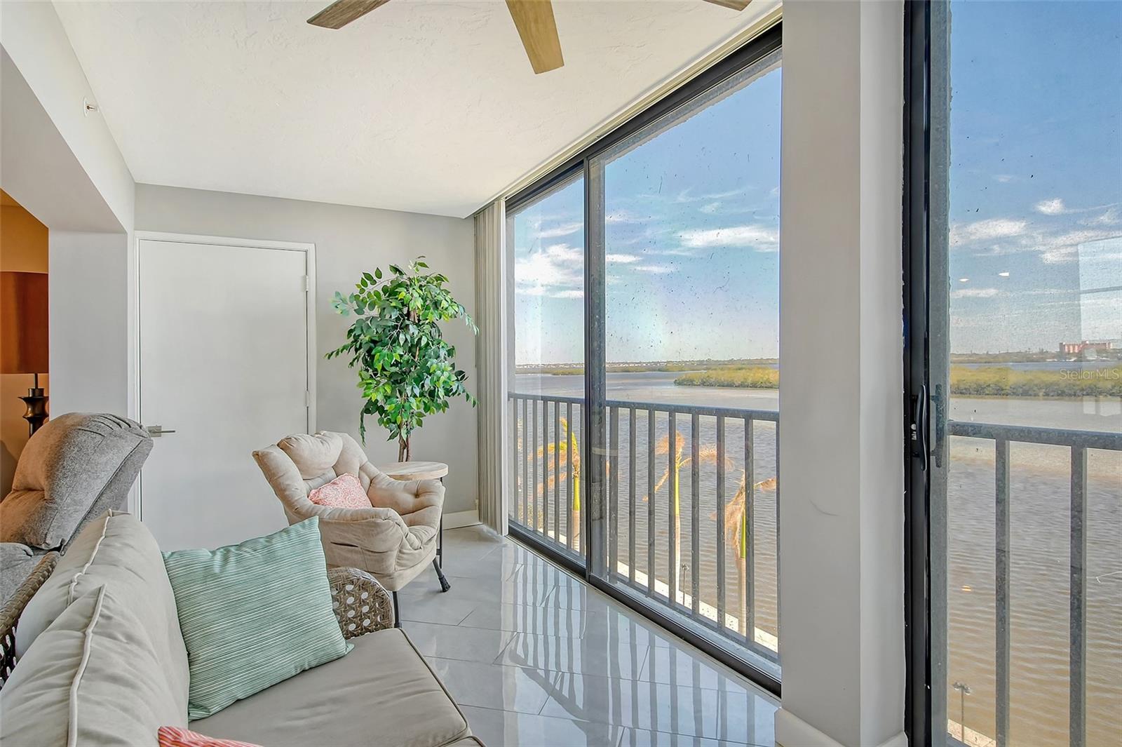 9393 MIDNIGHT PASS RD #503, SARASOTA, FL, 34242