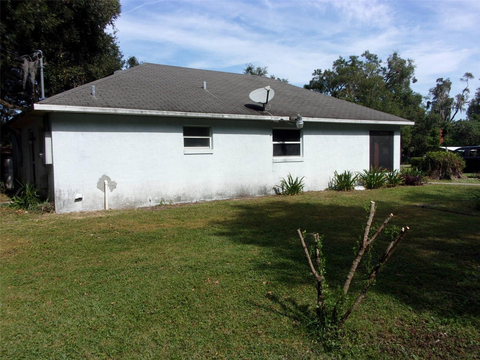 950 S PARSONS AVE, DELAND, FL, 32720