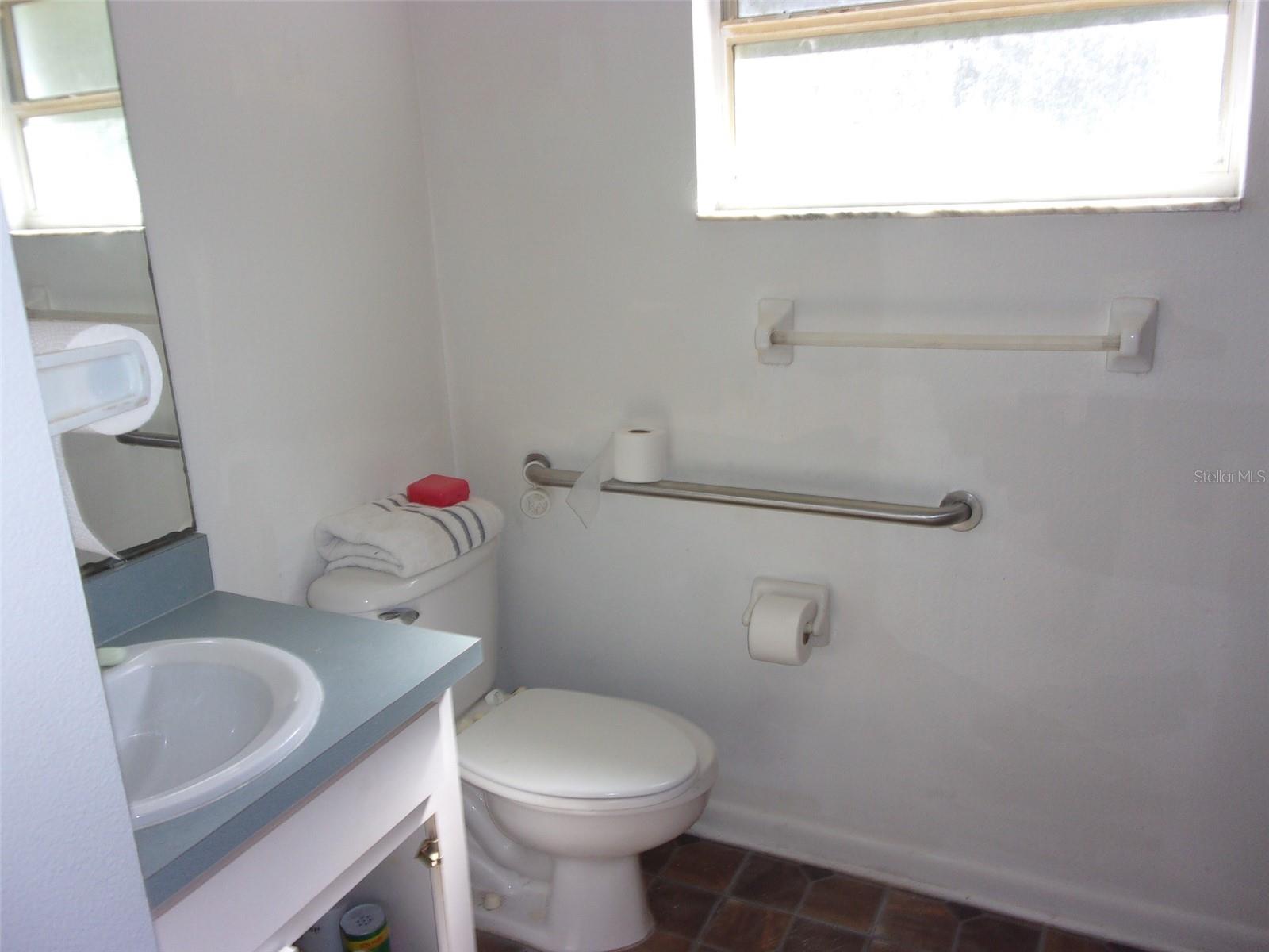950 S PARSONS AVE, DELAND, FL, 32720