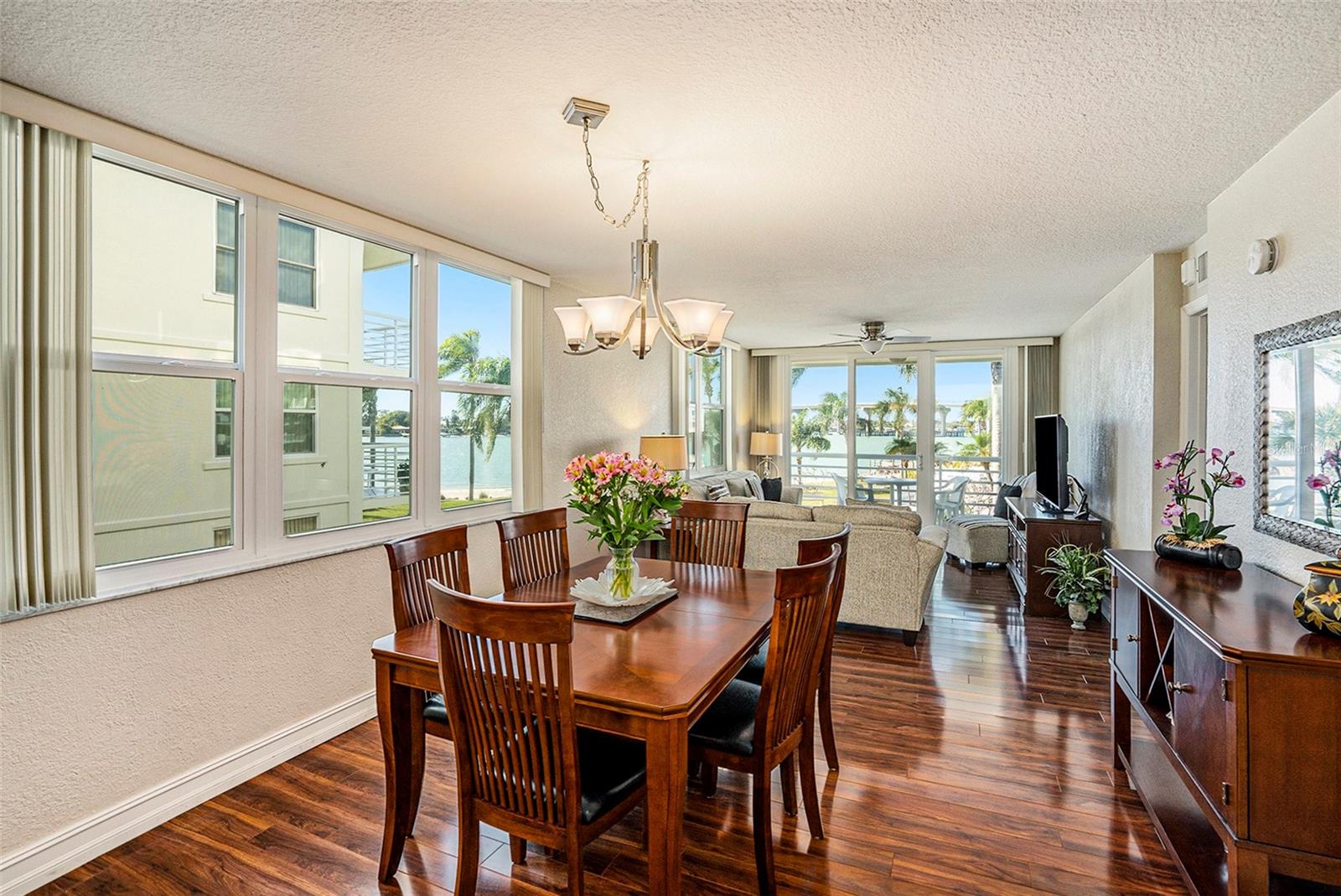 6061 BAHIA DEL MAR CIR #241, ST PETERSBURG, FL, 33715