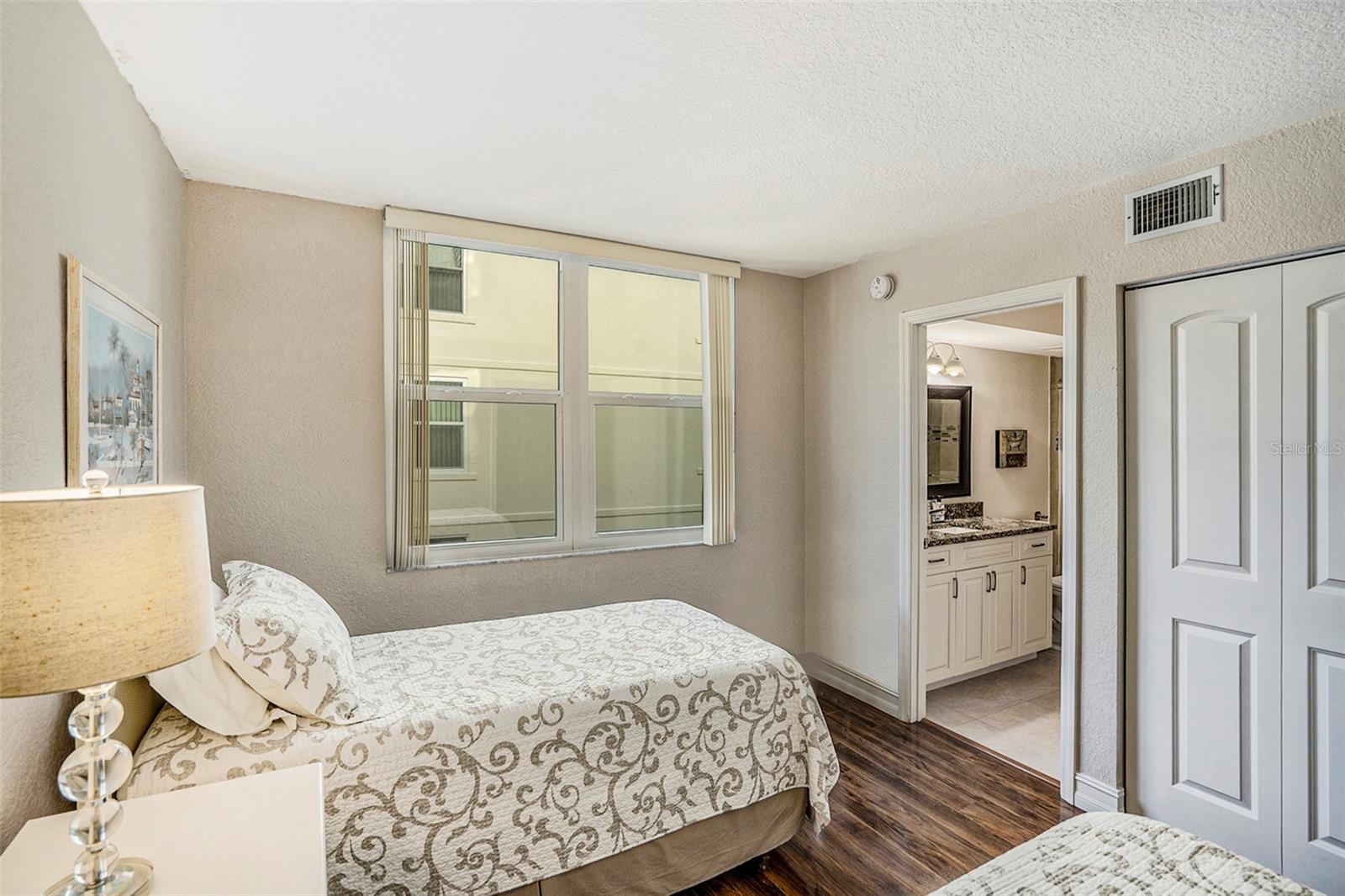 6061 BAHIA DEL MAR CIR #241, ST PETERSBURG, FL, 33715