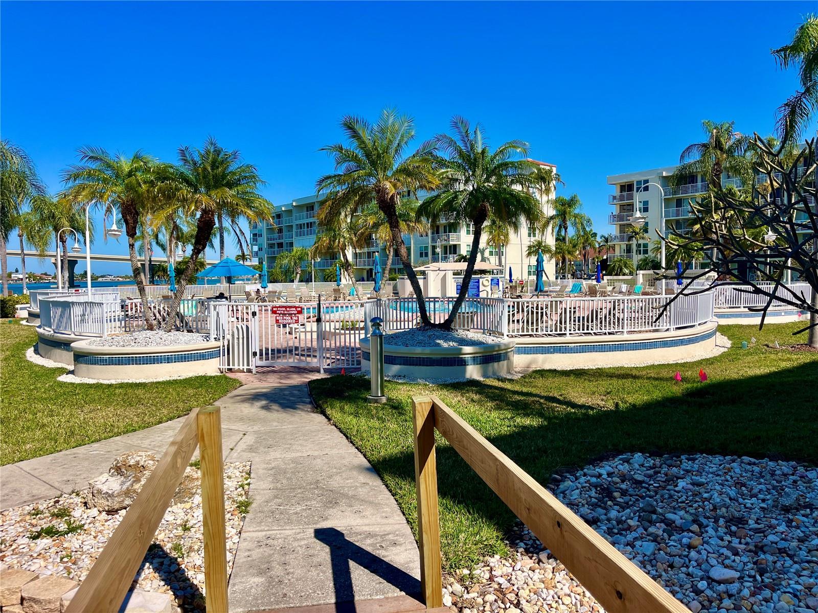 6061 BAHIA DEL MAR CIR #241, ST PETERSBURG, FL, 33715