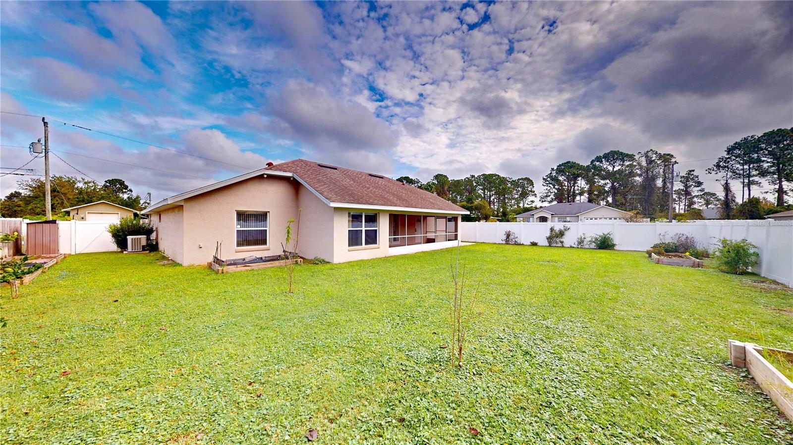 74 ROCKING HORSE DR, PALM COAST, FL, 32164