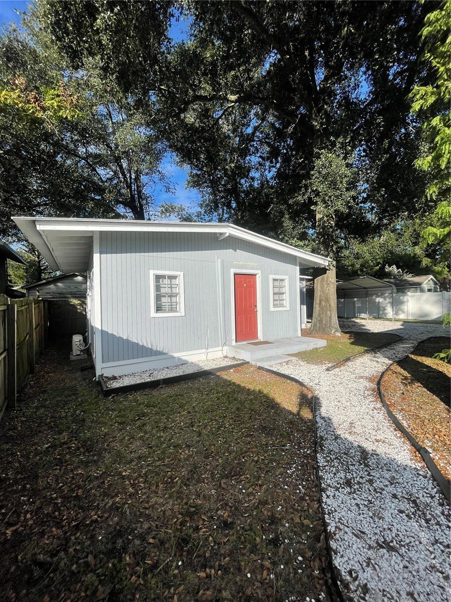 804 E LOUISIANA AVE, TAMPA, FL, 33603