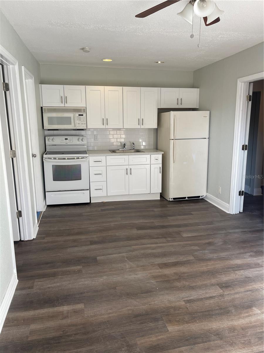 804 E LOUISIANA AVE, TAMPA, FL, 33603