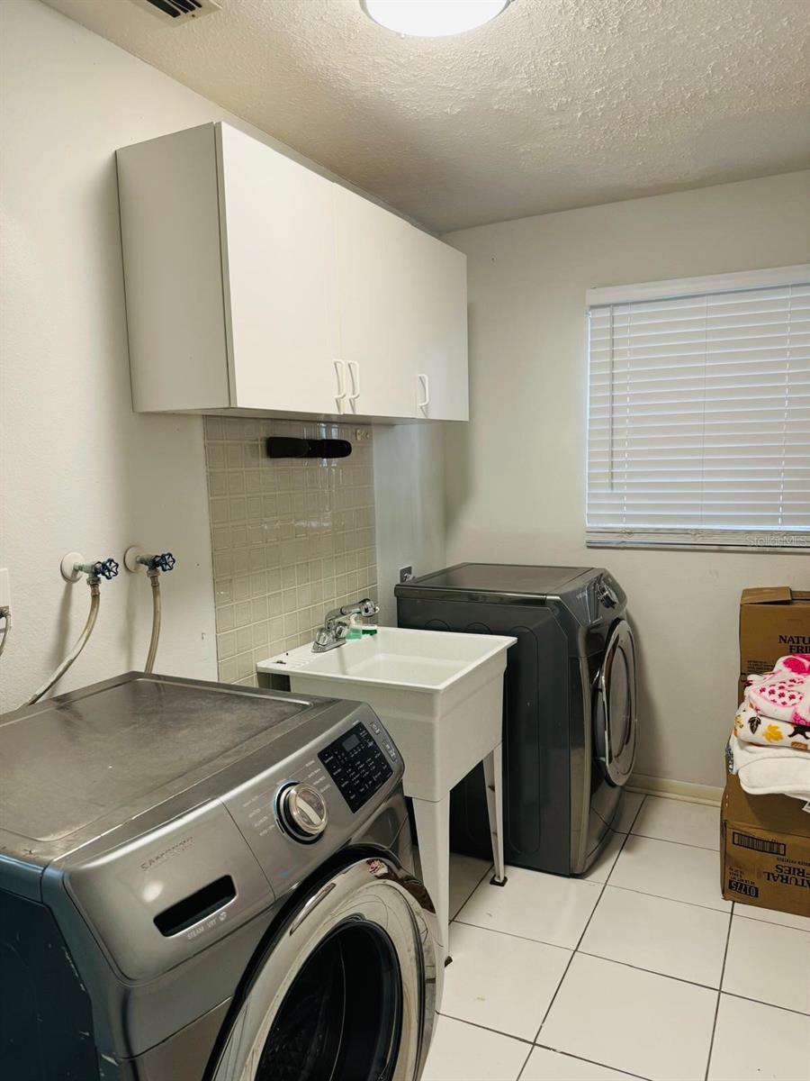 7615 LAUREL OAK CT, PORT RICHEY, FL, 34668