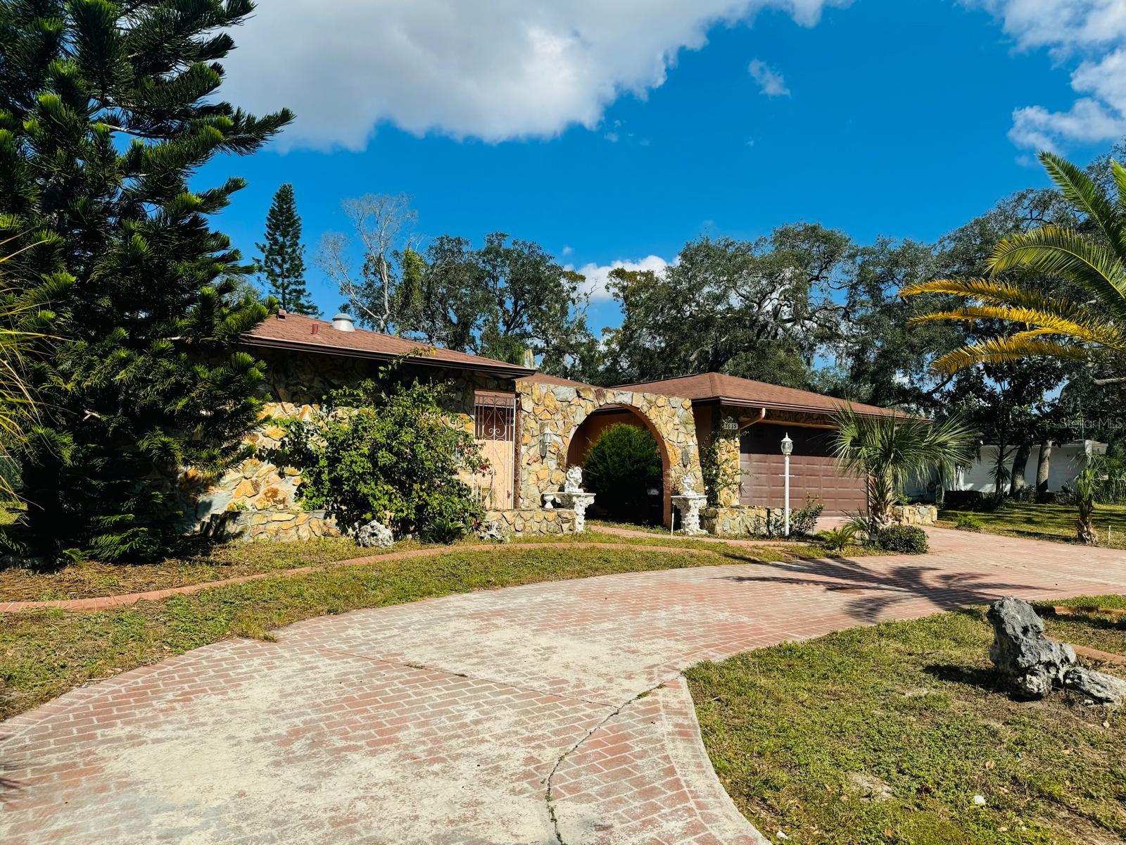 7615 LAUREL OAK CT, PORT RICHEY, FL, 34668