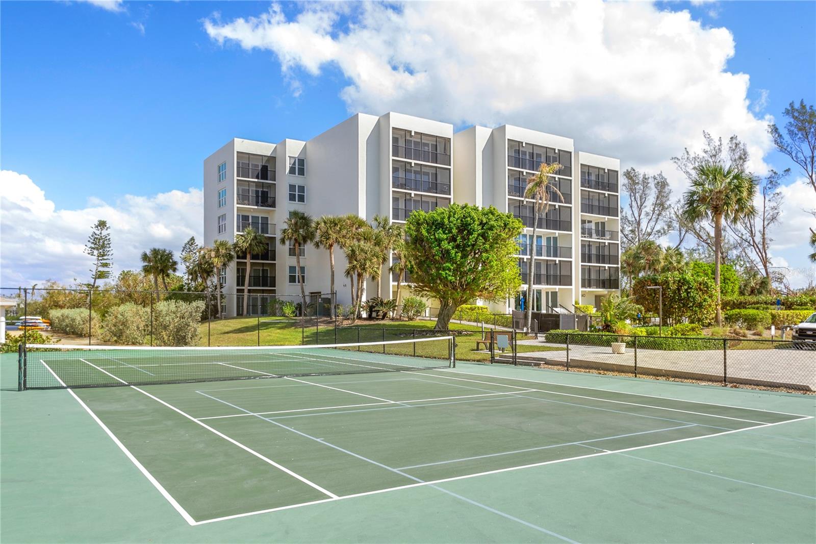 3240 GULF OF MEXICO DR #B404, LONGBOAT KEY, FL, 34228