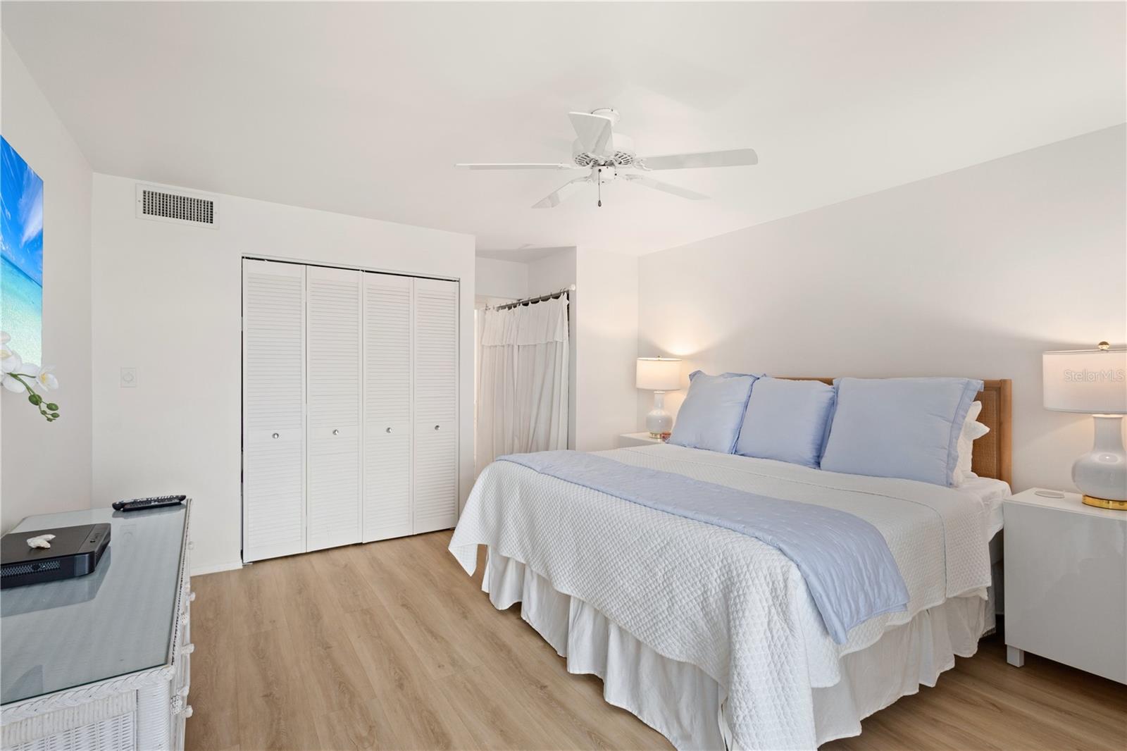 3240 GULF OF MEXICO DR #B404, LONGBOAT KEY, FL, 34228