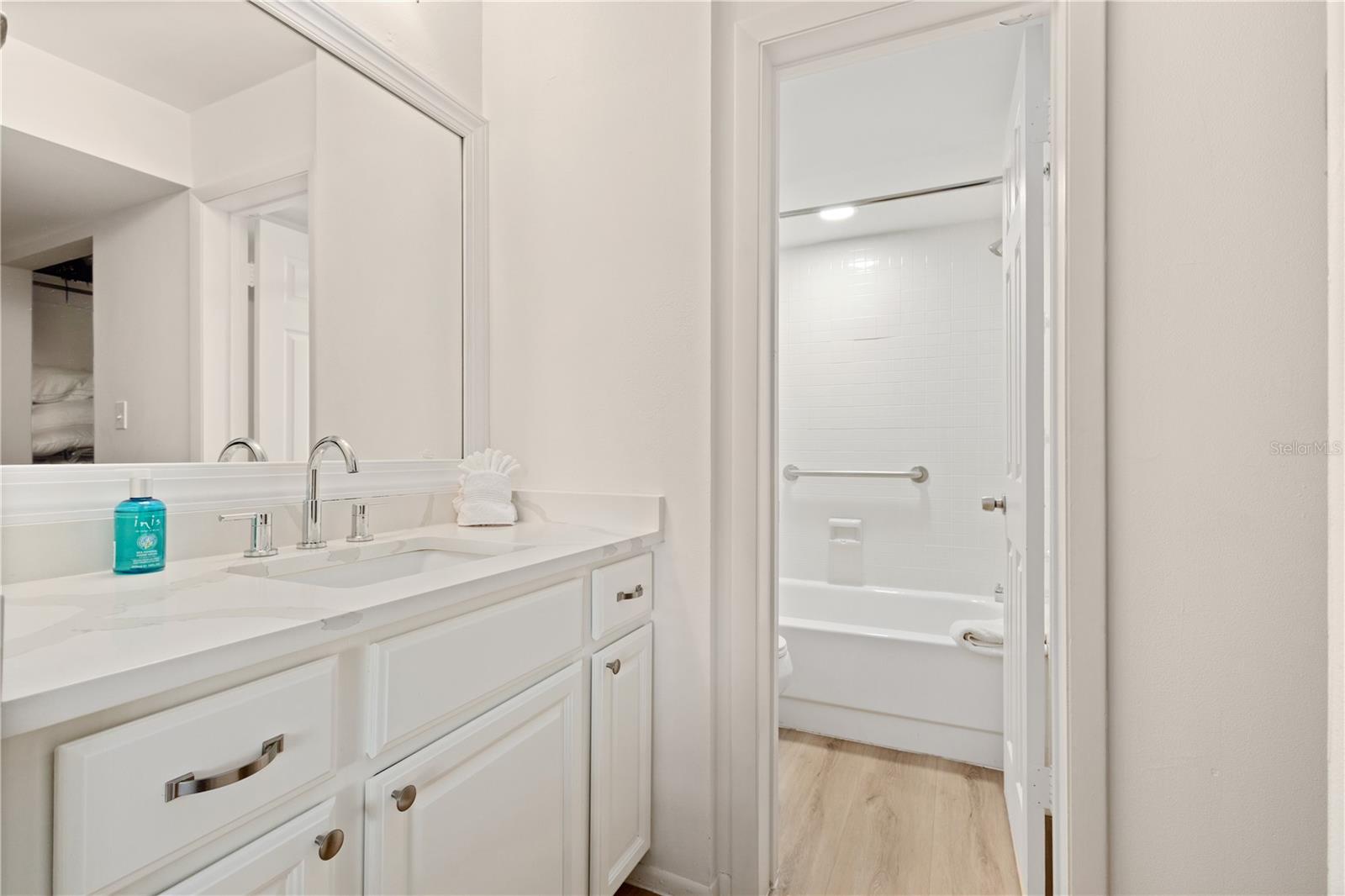 3240 GULF OF MEXICO DR #B404, LONGBOAT KEY, FL, 34228