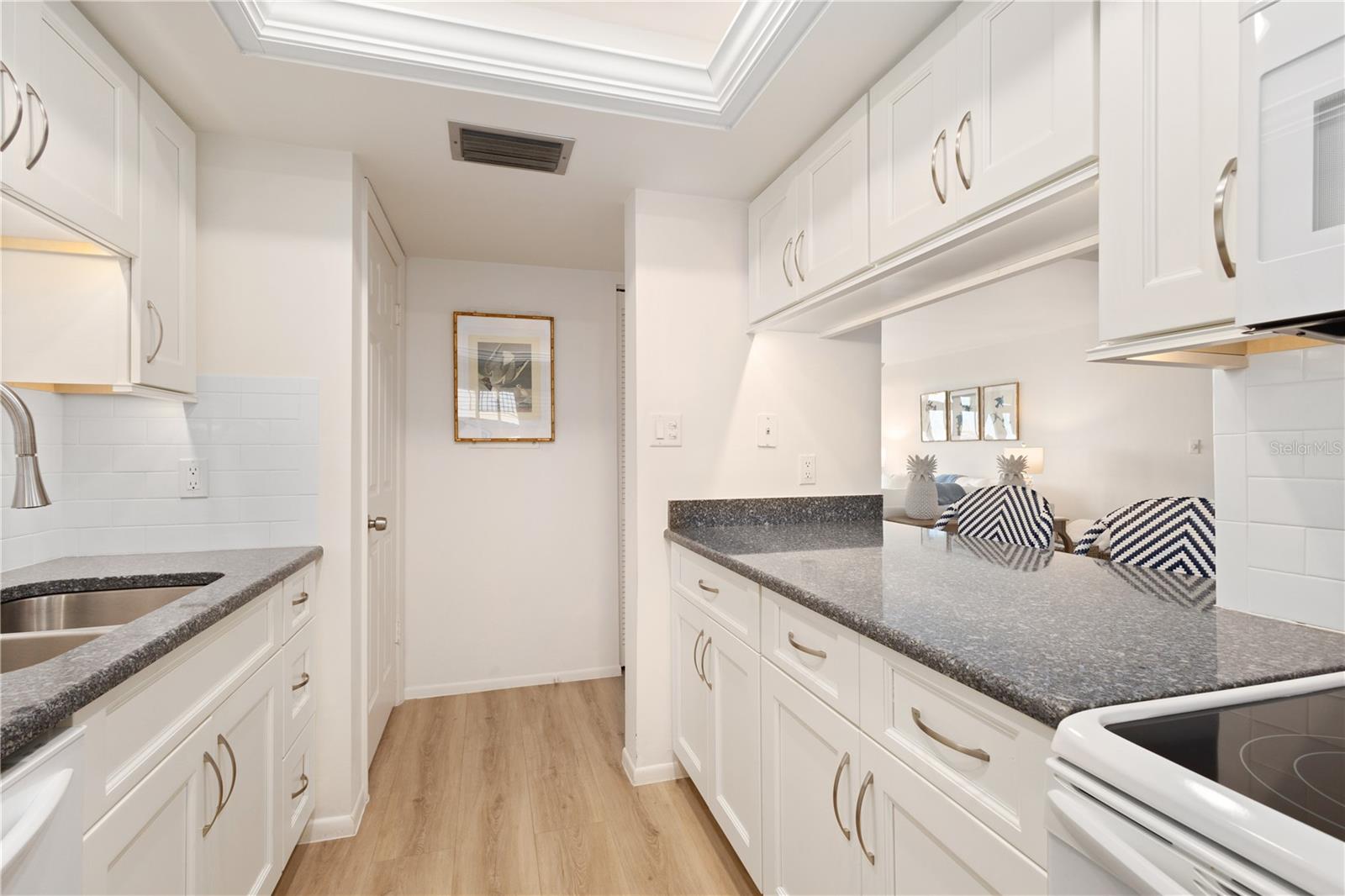 3240 GULF OF MEXICO DR #B404, LONGBOAT KEY, FL, 34228