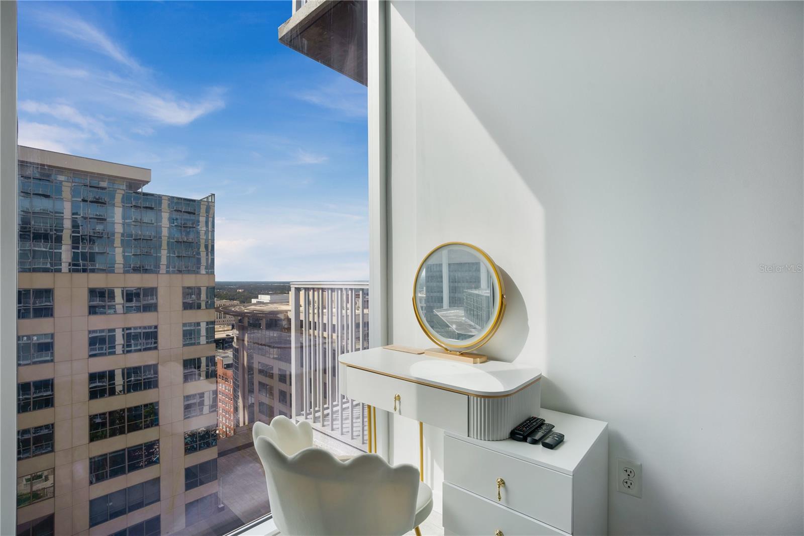 155 S COURT AVE #2004, ORLANDO, FL, 32801