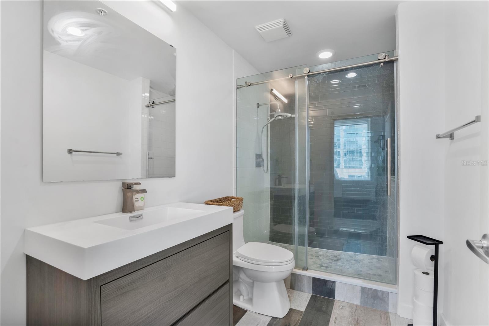 155 S COURT AVE #2004, ORLANDO, FL, 32801