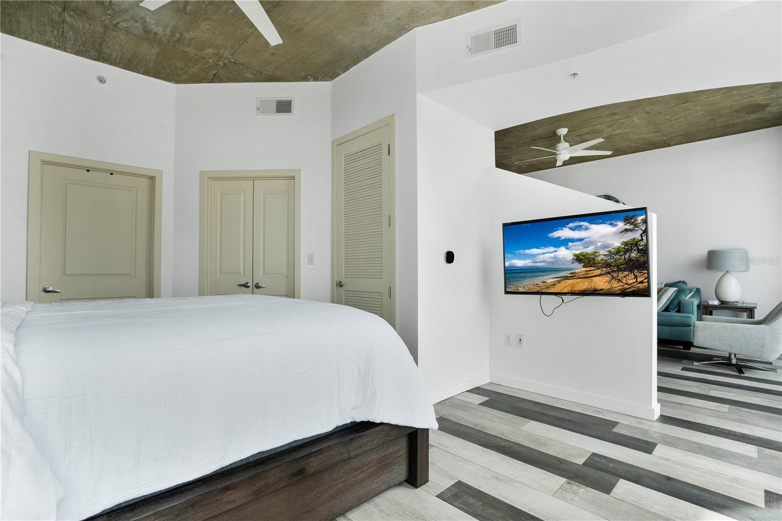 155 S COURT AVE #2004, ORLANDO, FL, 32801