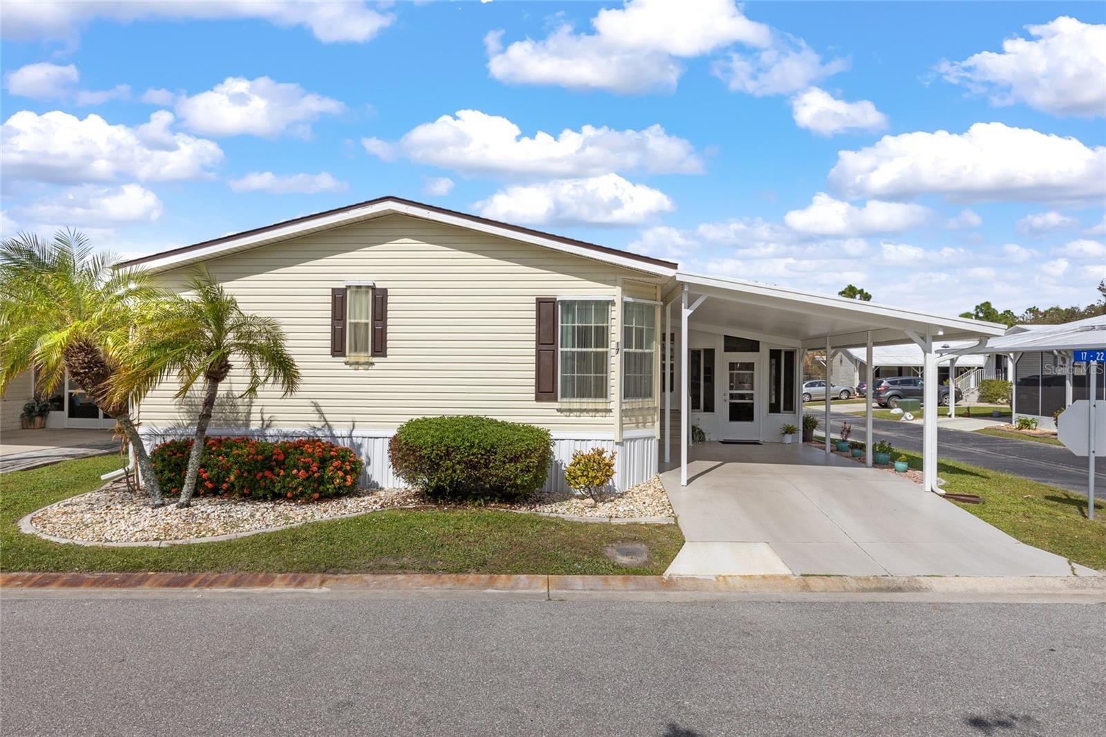 1000 KINGS HWY #17, PUNTA GORDA, FL, 33980