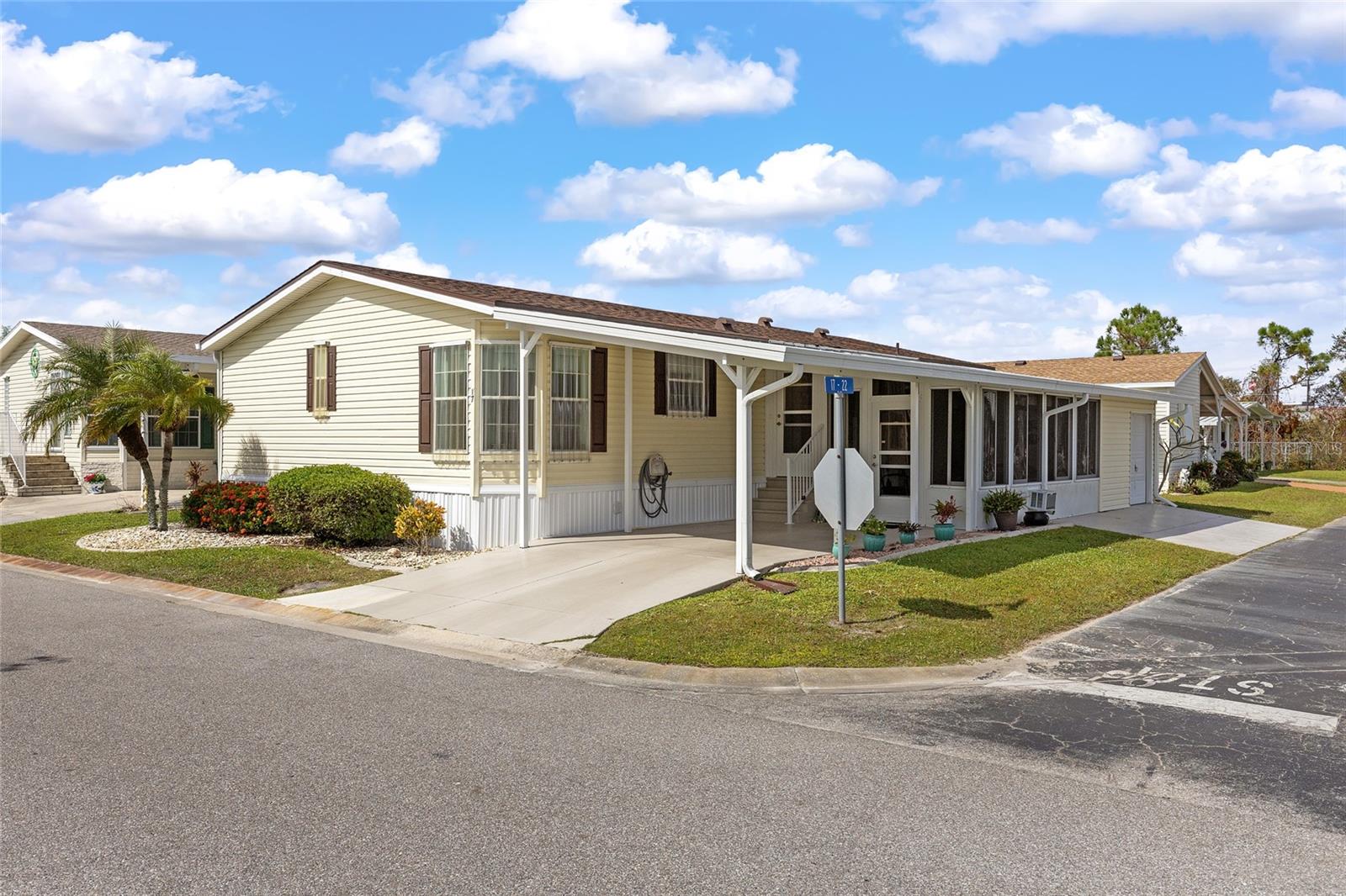 1000 KINGS HWY #17, PUNTA GORDA, FL, 33980