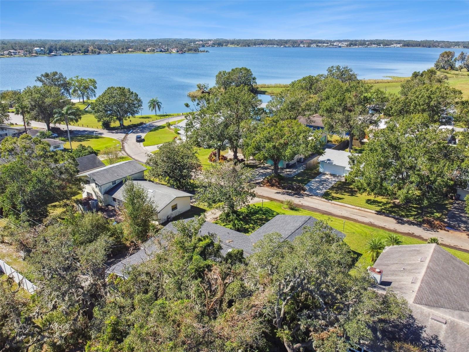 5409 HARBOR DR E, LAKELAND, FL, 33809