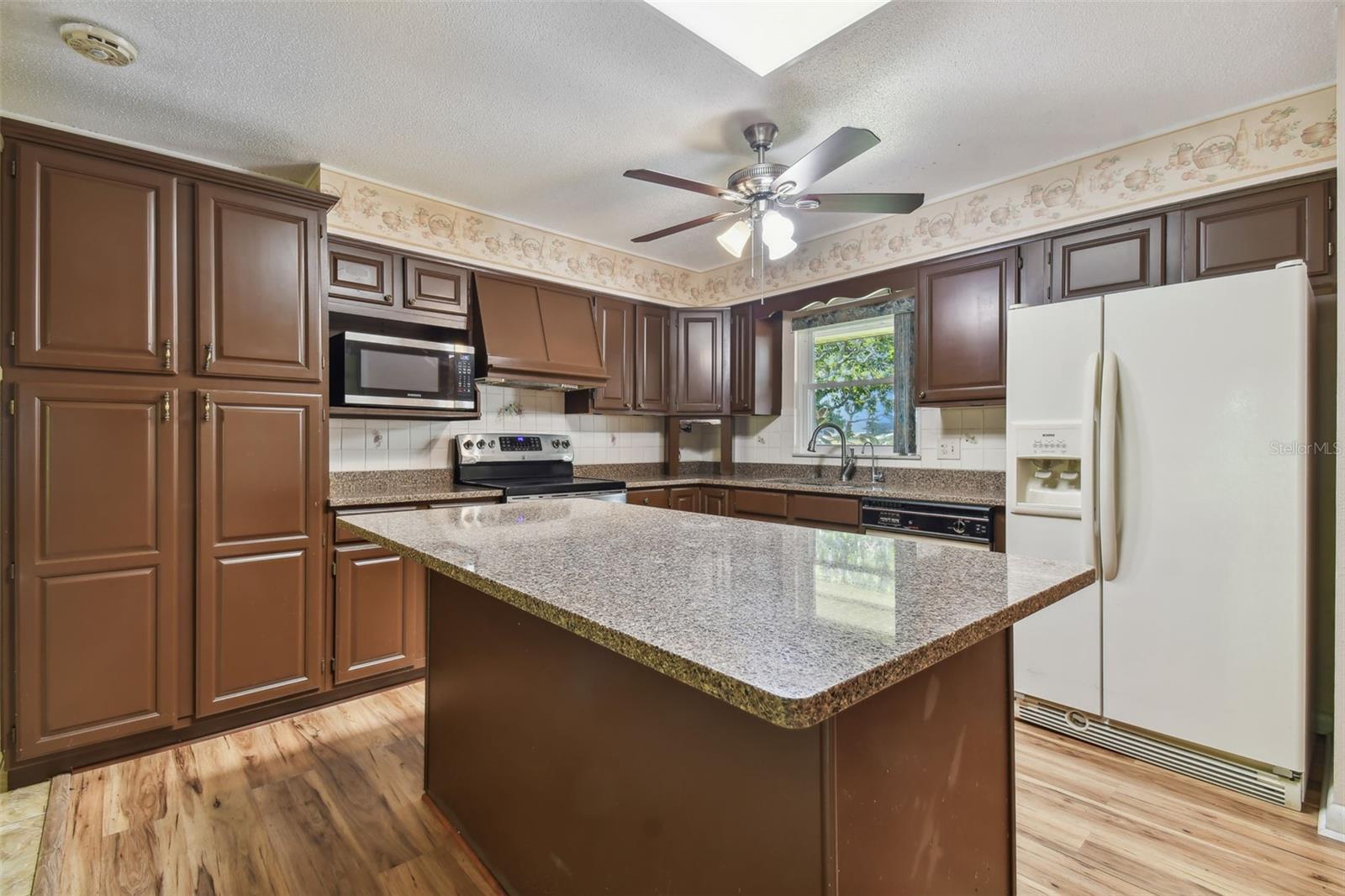 5409 HARBOR DR E, LAKELAND, FL, 33809