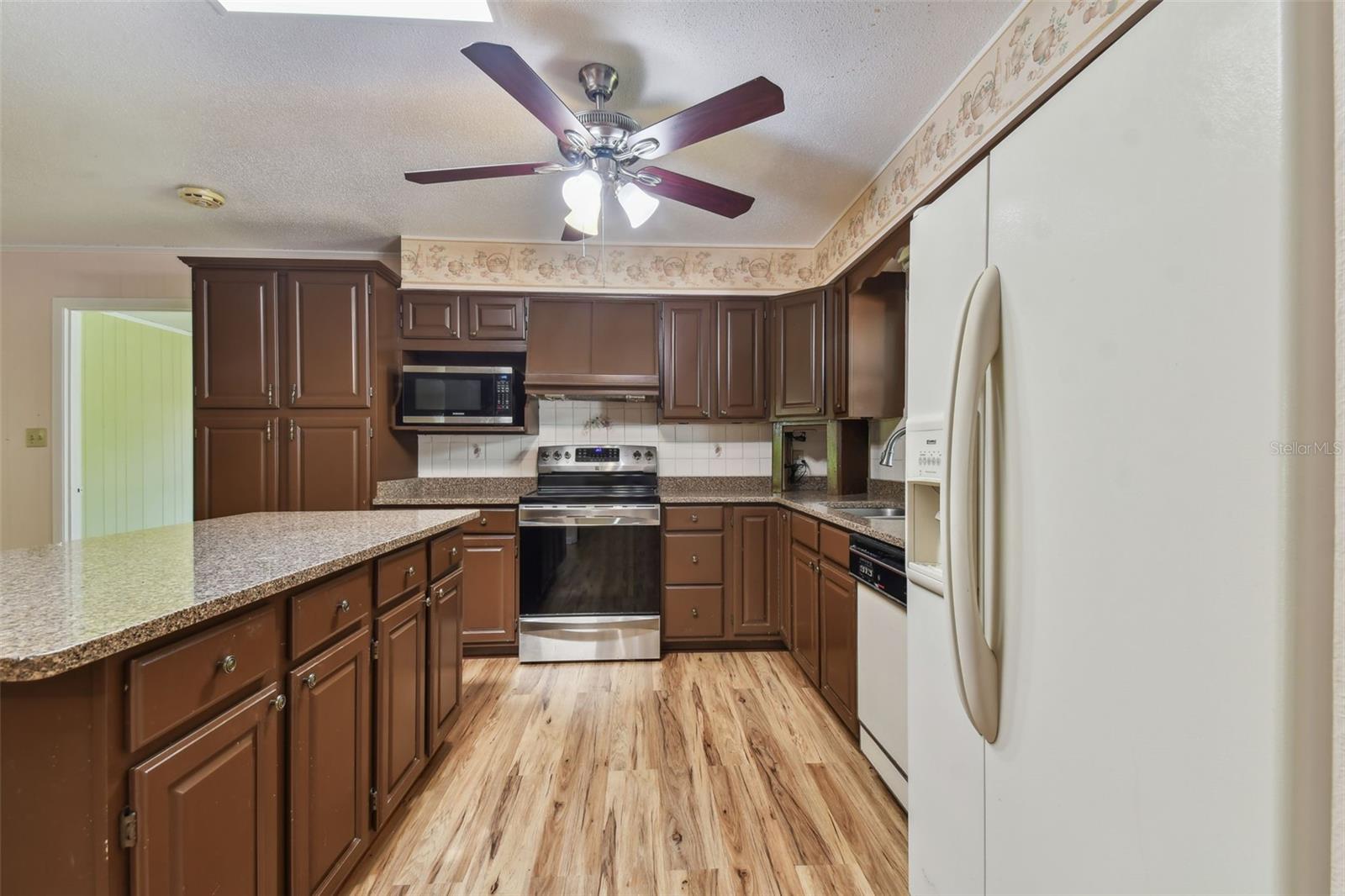 5409 HARBOR DR E, LAKELAND, FL, 33809