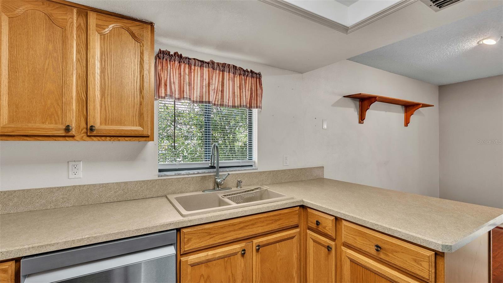 728 WATERBRIDGE DR, WINTER HAVEN, FL, 33880