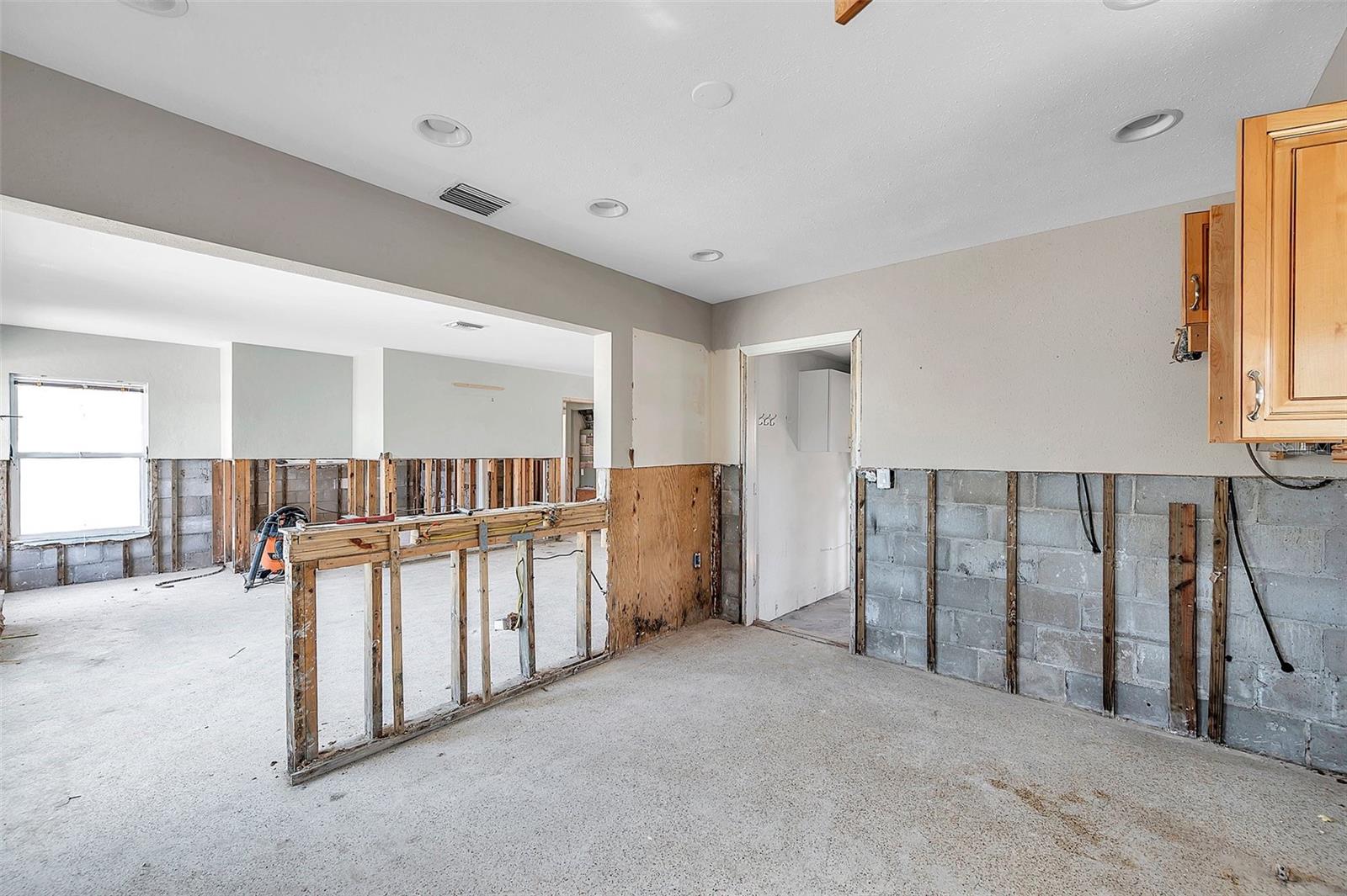 406 161ST AVE, REDINGTON BEACH, FL, 33708
