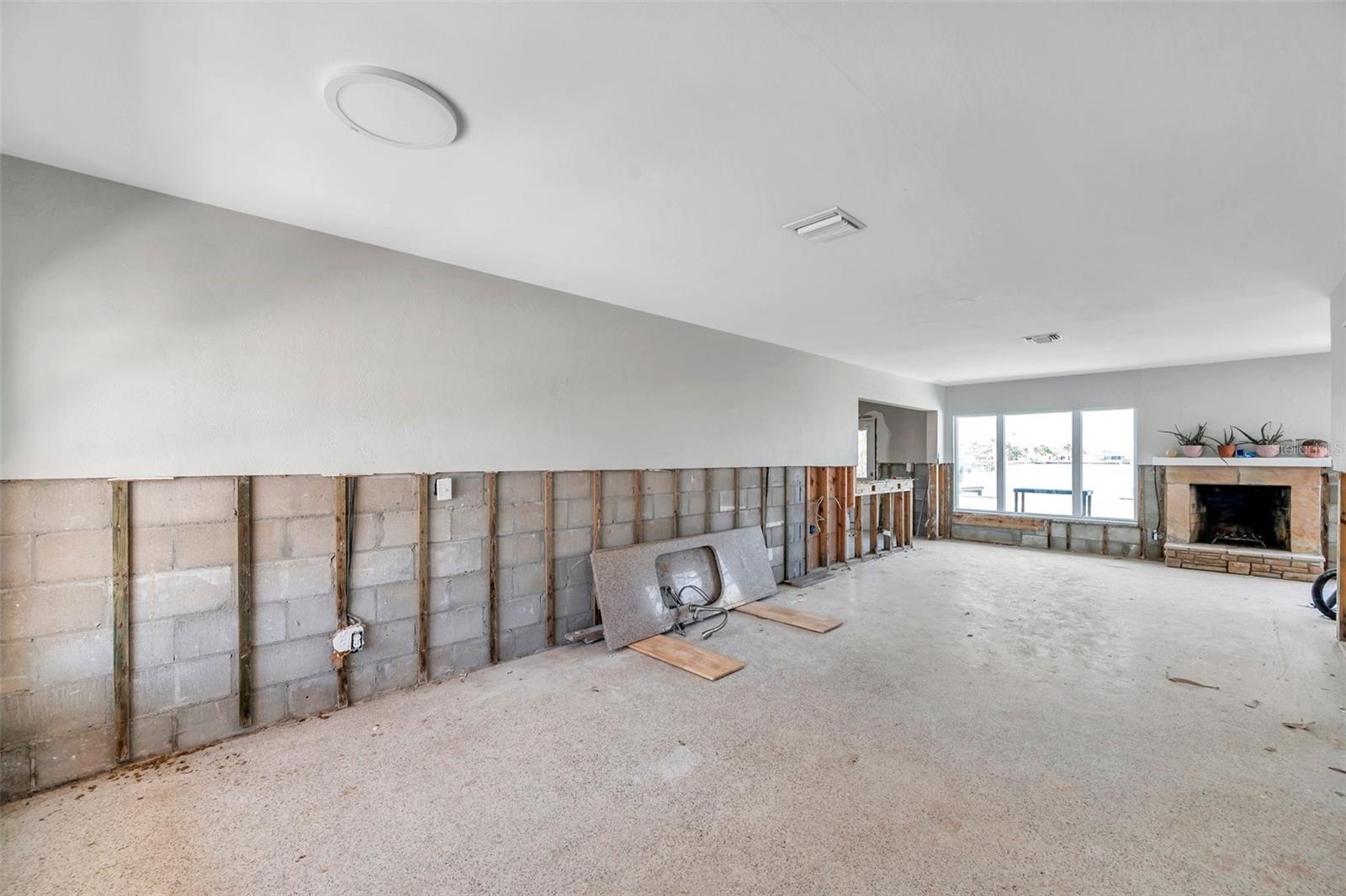 406 161ST AVE, REDINGTON BEACH, FL, 33708