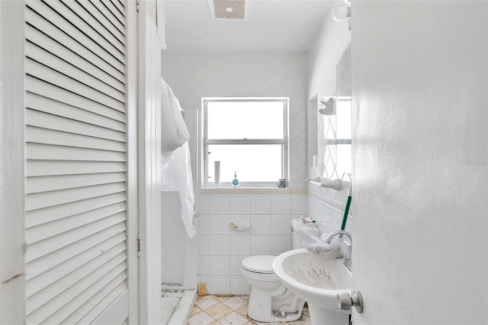 406 161ST AVE, REDINGTON BEACH, FL, 33708