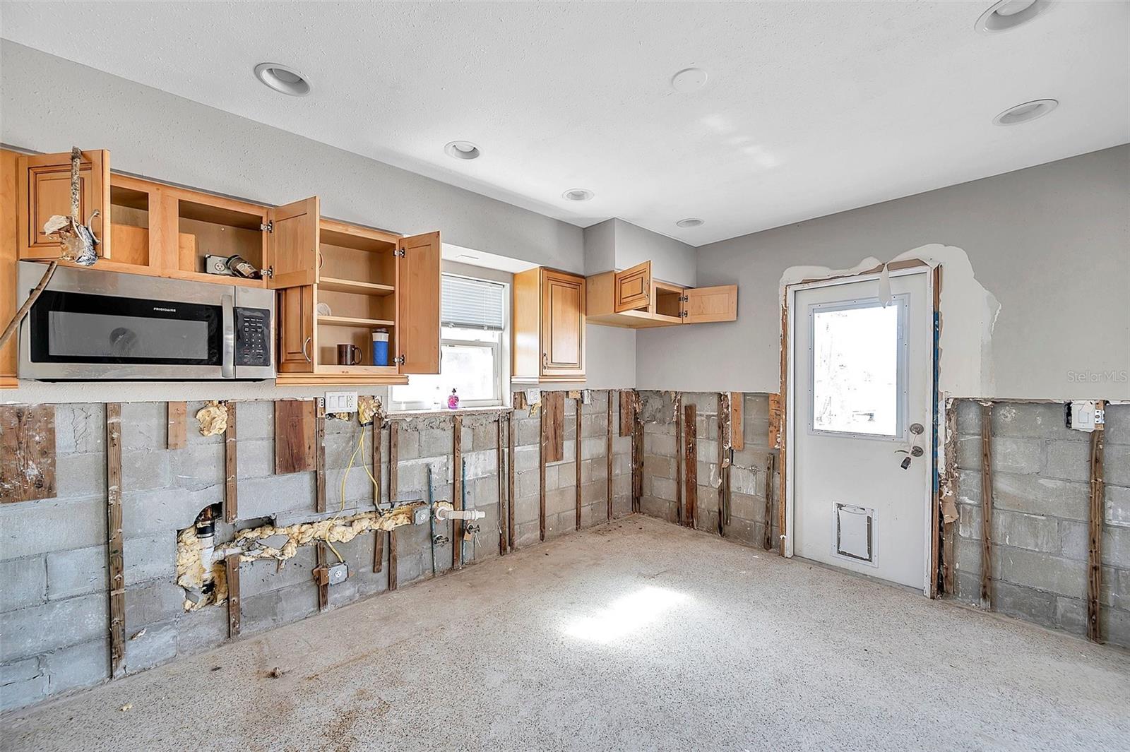 406 161ST AVE, REDINGTON BEACH, FL, 33708