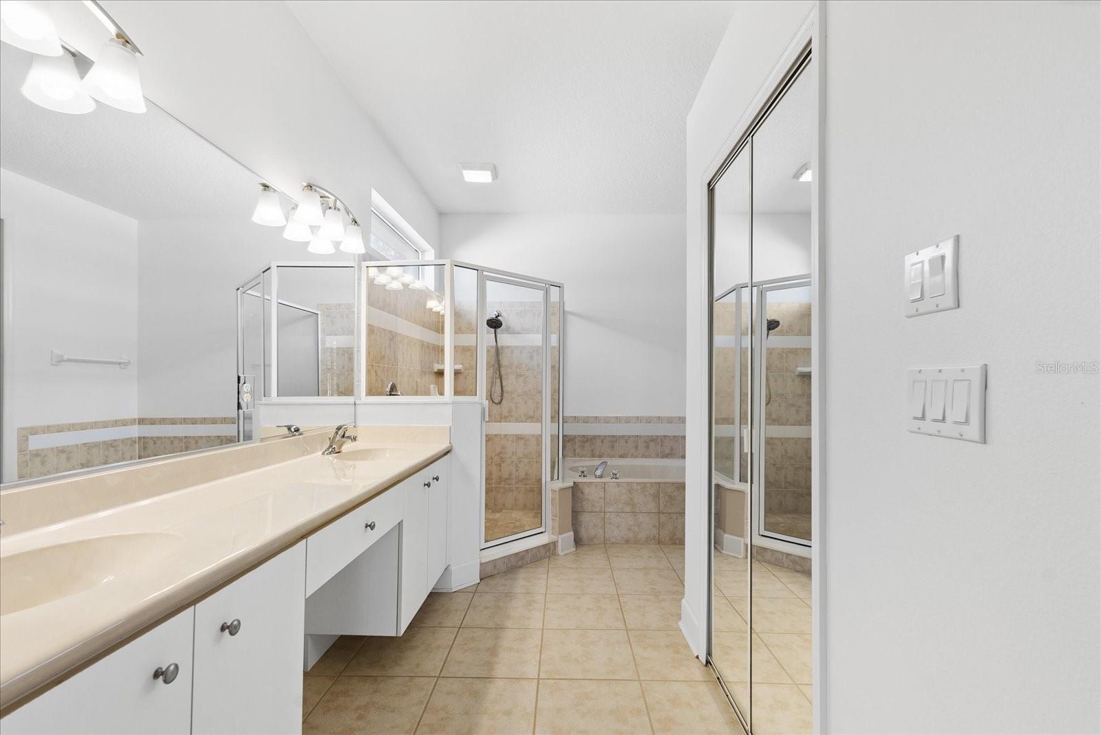1124 HARTBOURNE LN, ORMOND BEACH, FL, 32174