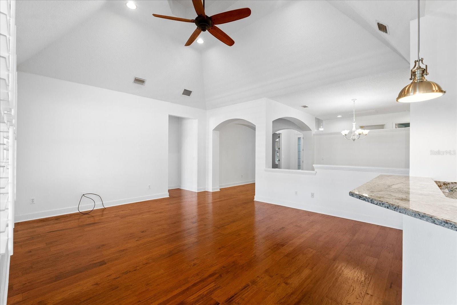 1124 HARTBOURNE LN, ORMOND BEACH, FL, 32174