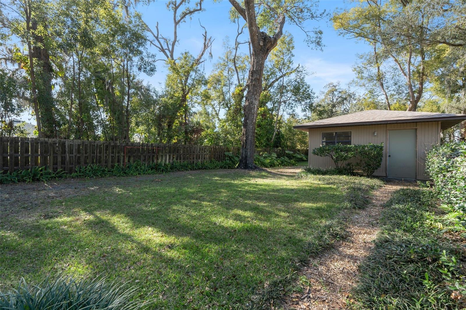 33629 WESLEY RD, EUSTIS, FL, 32736