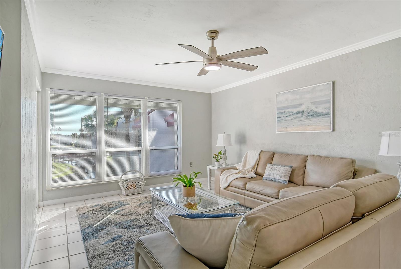 1801 GULF DR N #204, BRADENTON BEACH, FL, 34217