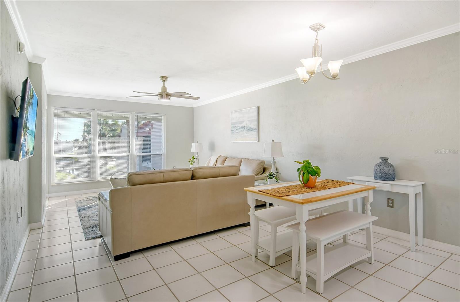 1801 GULF DR N #204, BRADENTON BEACH, FL, 34217