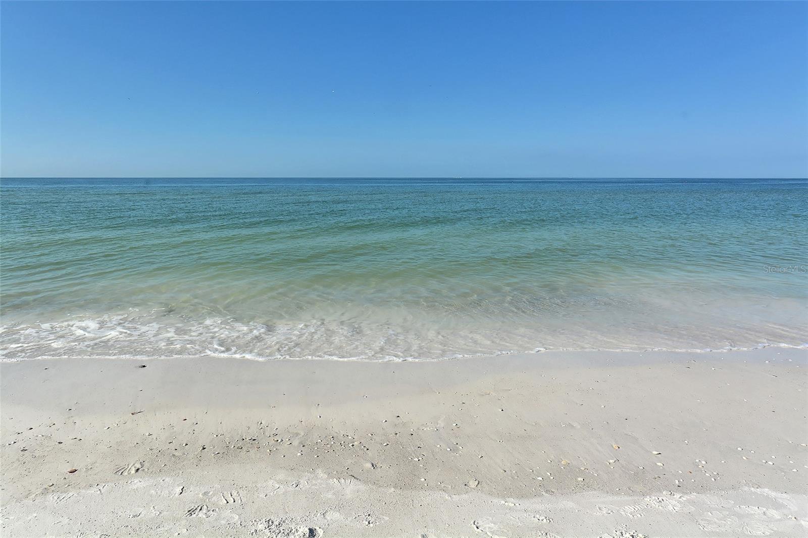 1801 GULF DR N #204, BRADENTON BEACH, FL, 34217