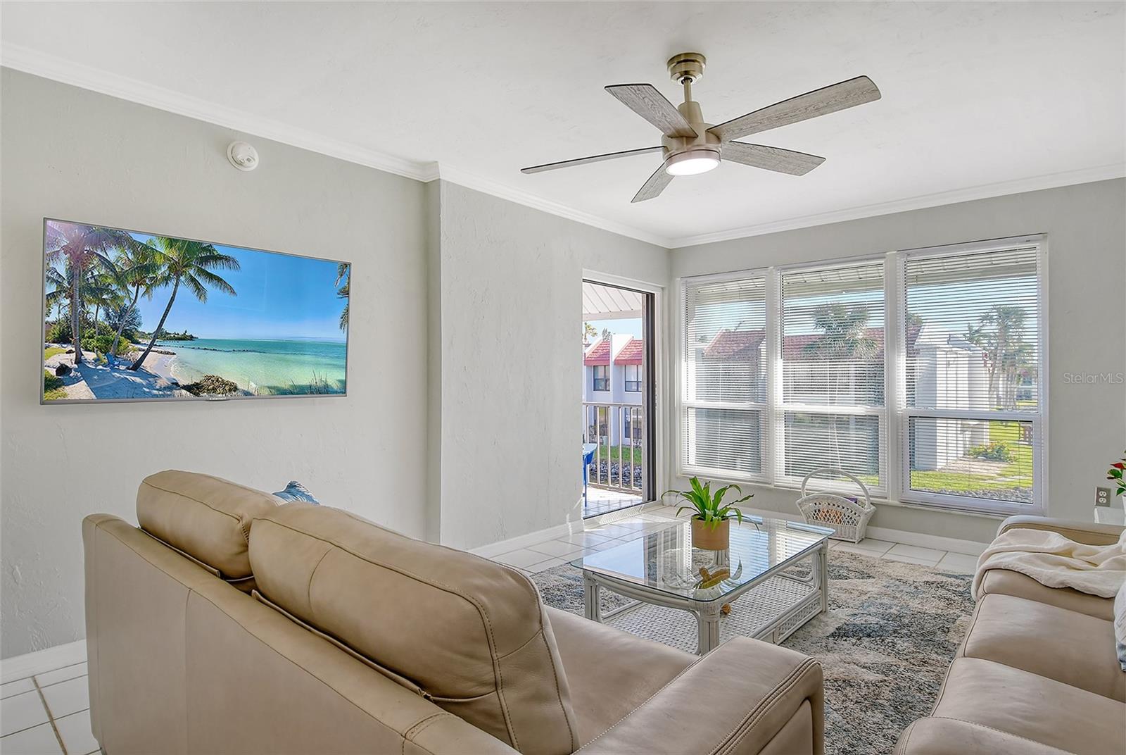 1801 GULF DR N #204, BRADENTON BEACH, FL, 34217