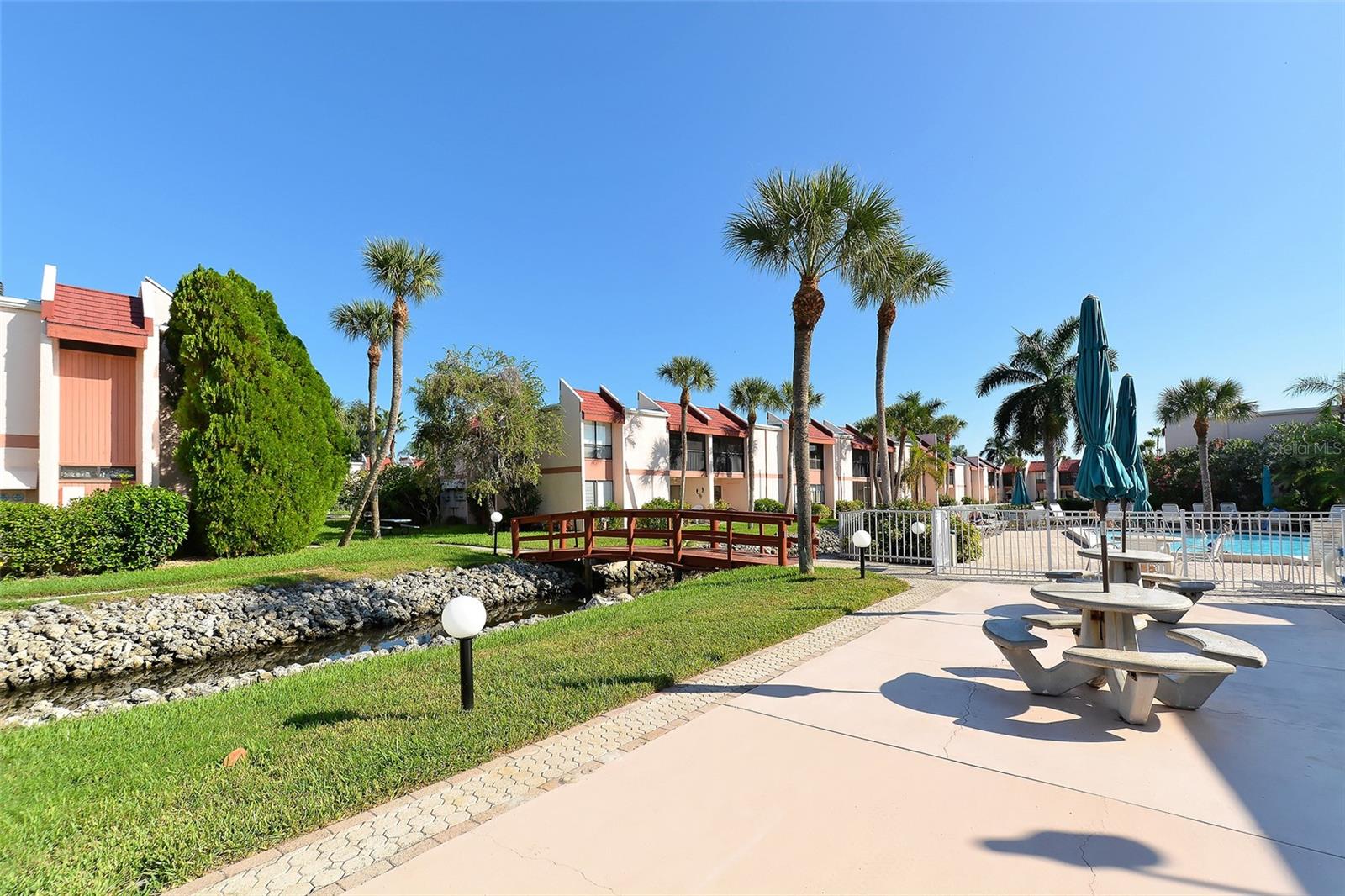 1801 GULF DR N #204, BRADENTON BEACH, FL, 34217